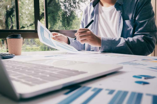 光大證券：給予九洲集團增持評級，2022年目標價位12.55元。